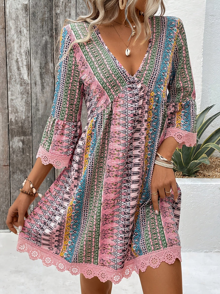 Sofie | V-Ausschnitt-Kleid mit Spitzendetail