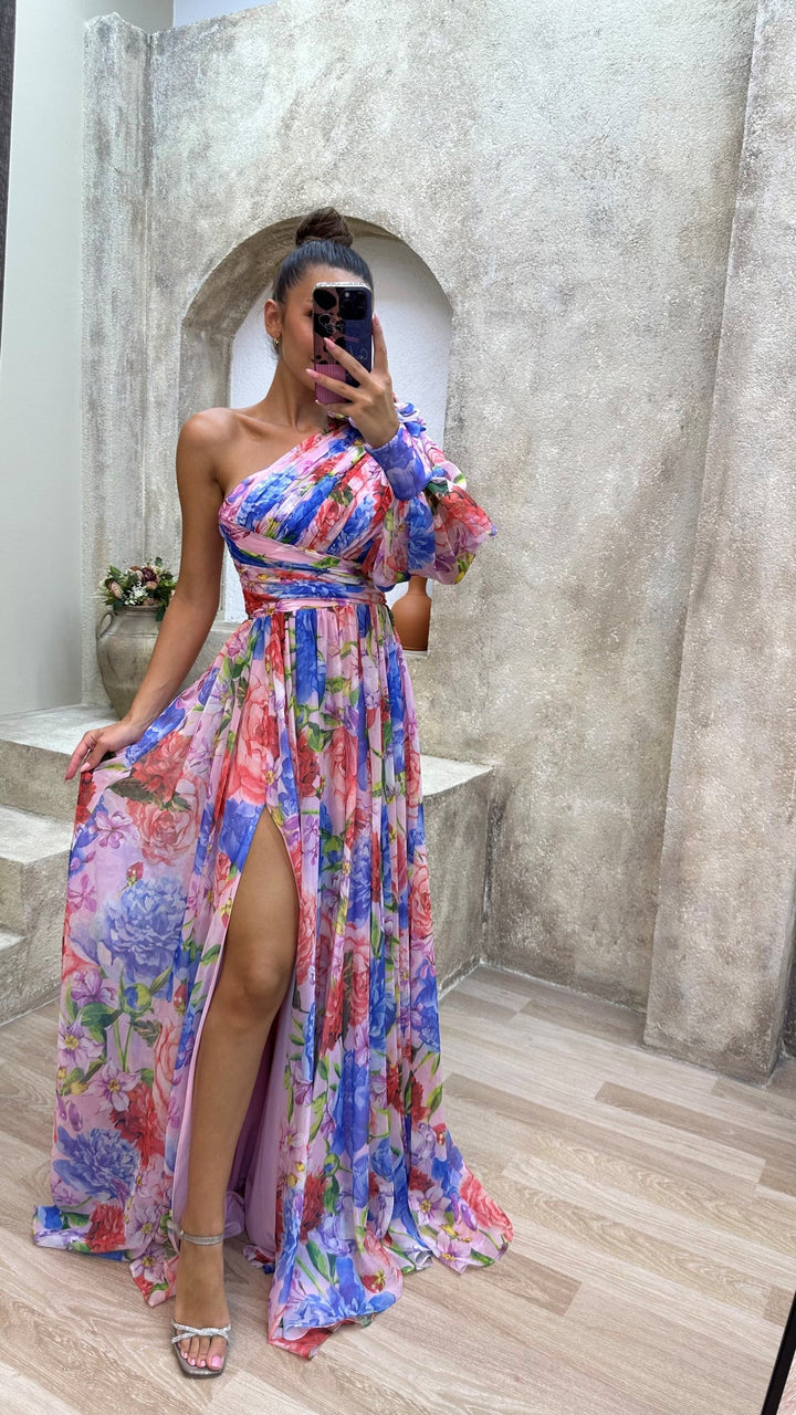 Mckenna | Atemberaubendes, fließendes Abendkleid